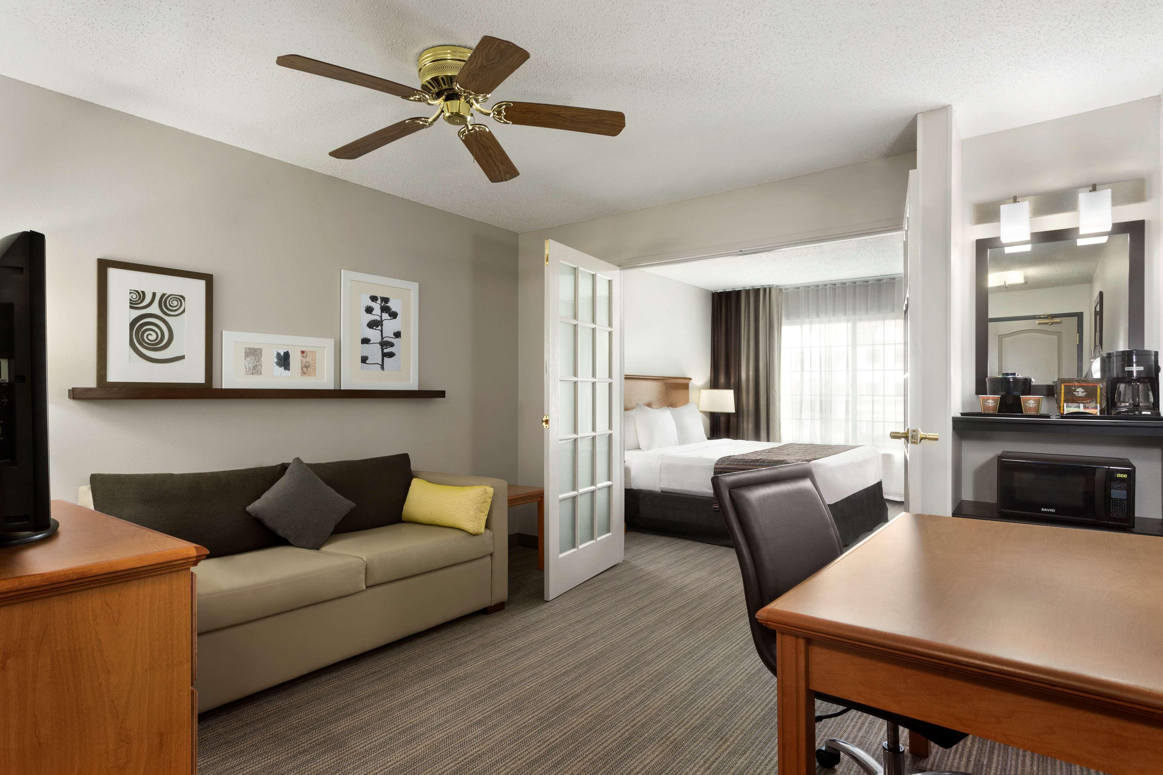 Country Inn & Suites By Radisson, Columbus Airport, Oh Extérieur photo